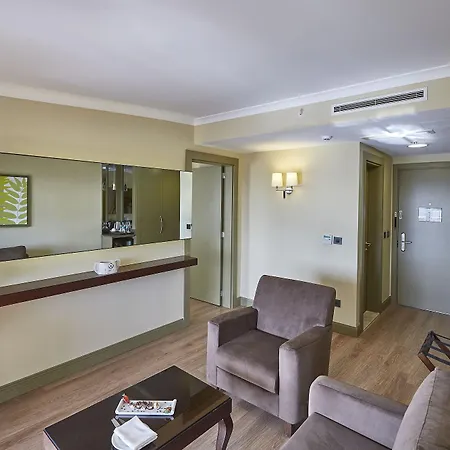 Ramada Kazdaglari Thermal & Hotel Gure