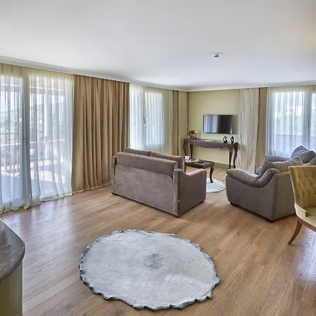 Hotel Ramada Kazdaglari Thermal &