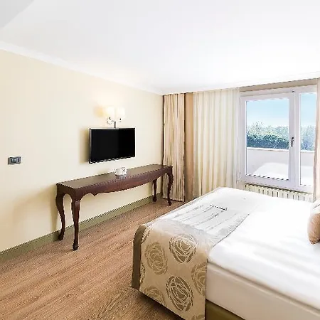 Ramada Kazdaglari Thermal & Gure