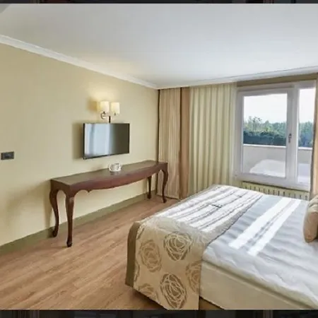 Hotel Ramada Kazdaglari Thermal & Gure